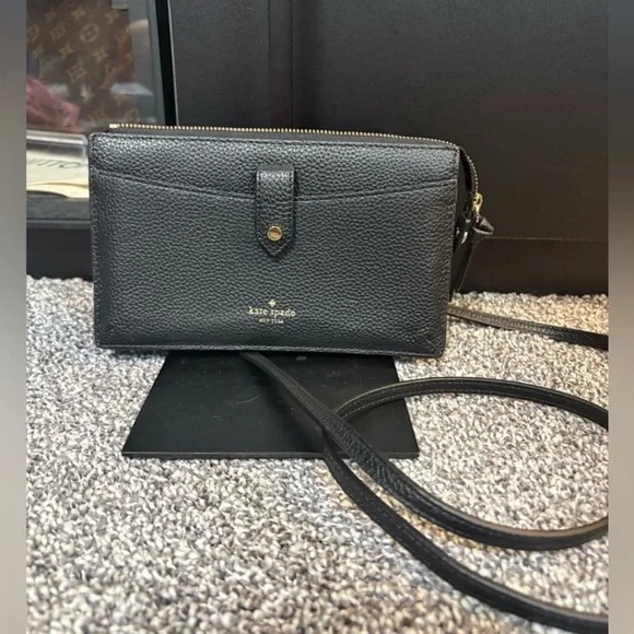 kate spade larchmont avenue alegra crossbody - Picture 3 of 11